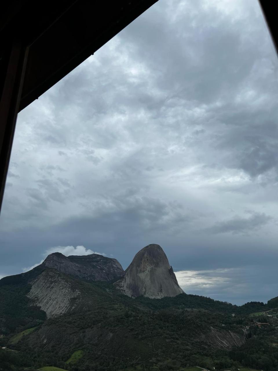 Vista Azul - Com Cozinha Compacta Pedra Azul (Espirito Santo)